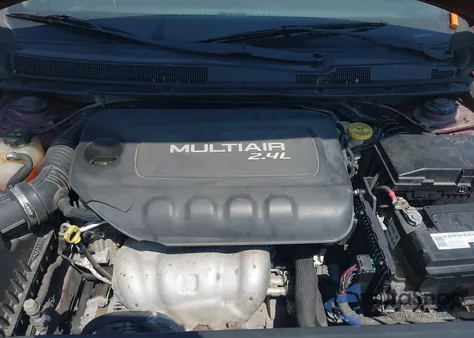 2015 Chrysler 200 Limited z USA, uszkodzony, nr VIN 1C3CCCAB7FN603307